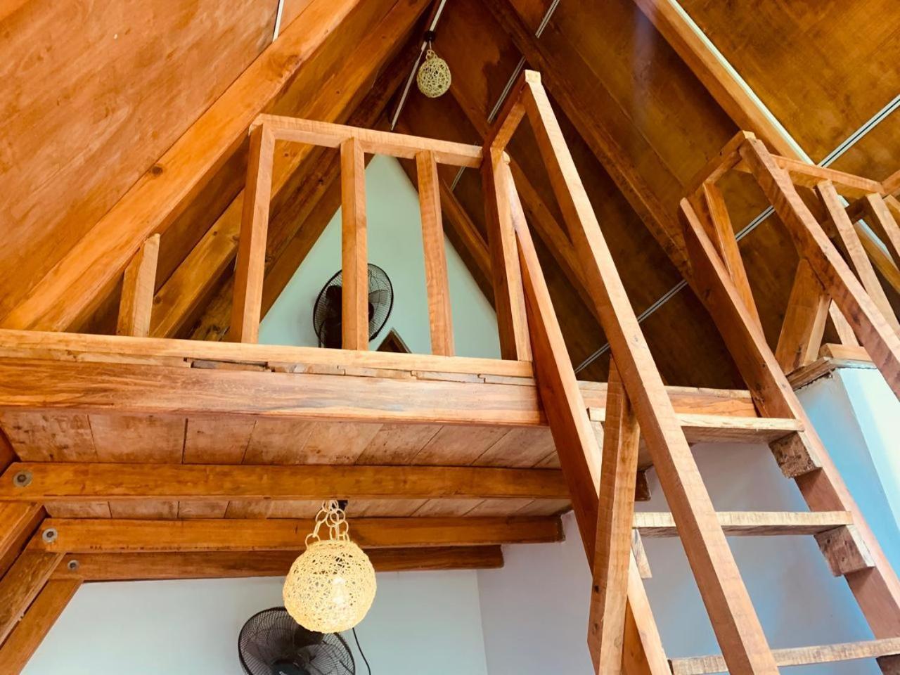 Angry Birds Tree House Apartment Habarana Bagian luar foto